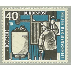 BRD 273 **
