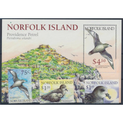 Norfolk Island 692-694 + block 30 **